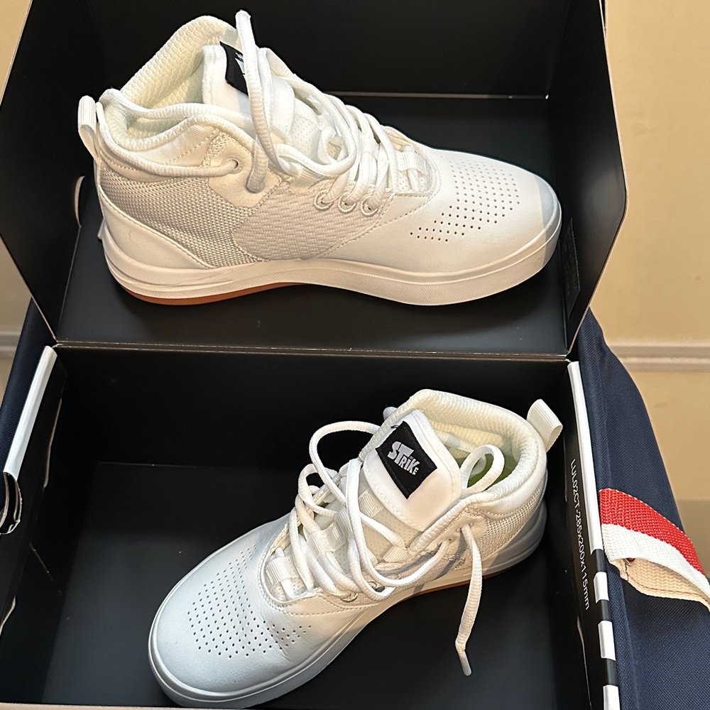 Strike Movement White high tops